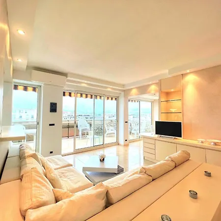 Colony With Parking, By Welcome To Cannes